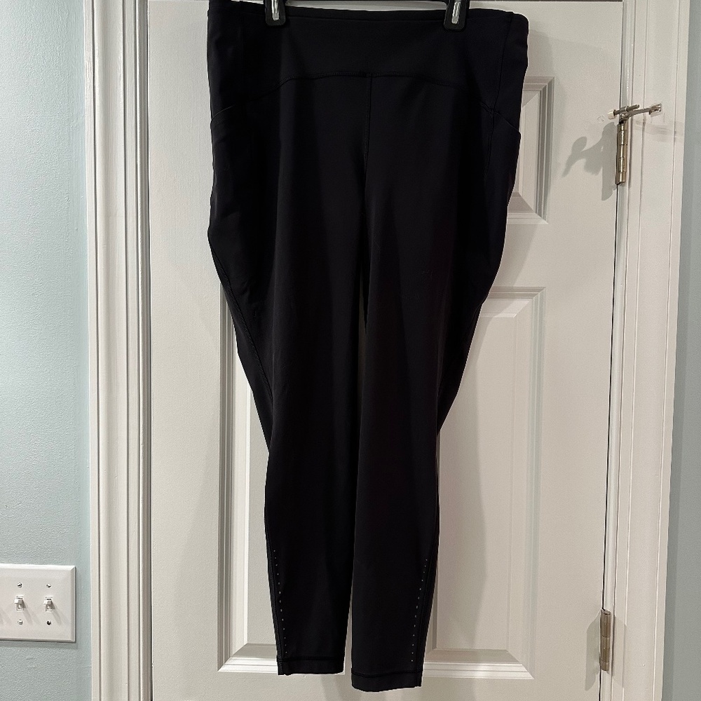 Lululemon Swift Speed High-Rise 28” Black Leggings